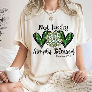 St Patricks Day Shirt, Graphic Heart St Patricks Shirt, Lucky Gift